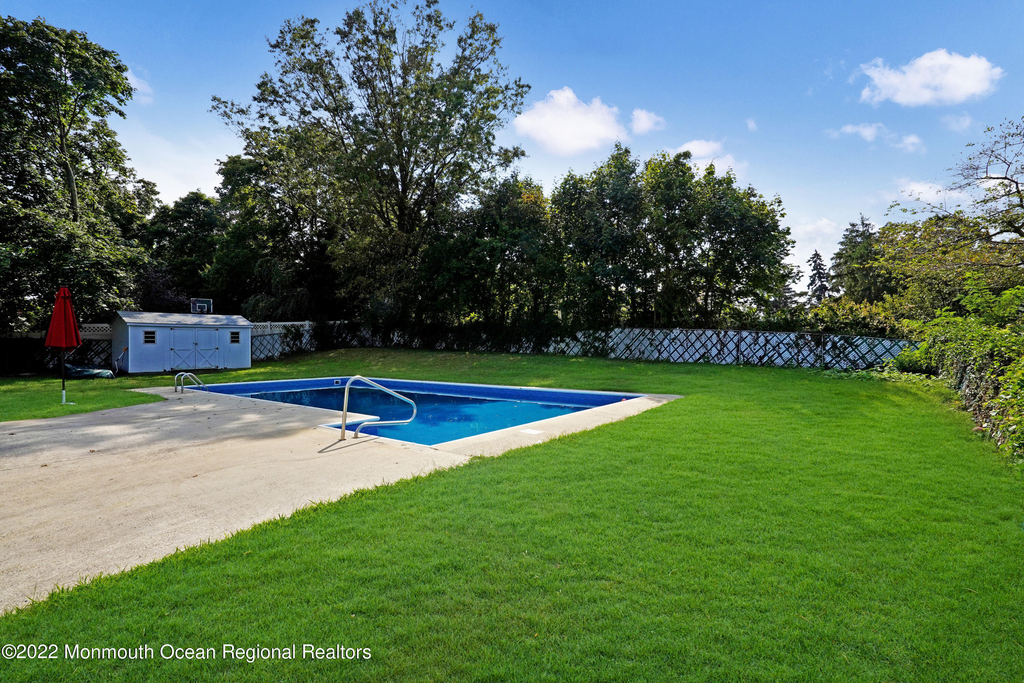 872 Red Oaks Drive - Photo 17