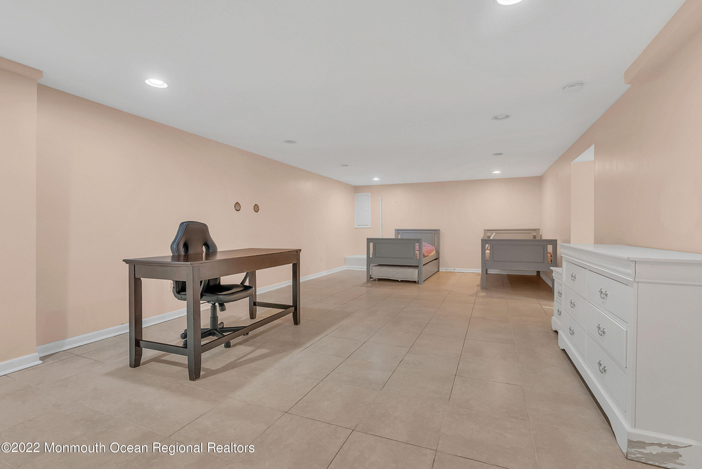 872 Red Oaks Drive - Photo 13