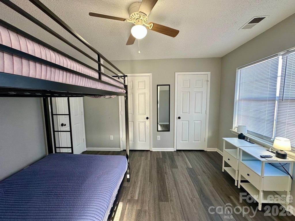 9501 Pondside Lane - Photo 17