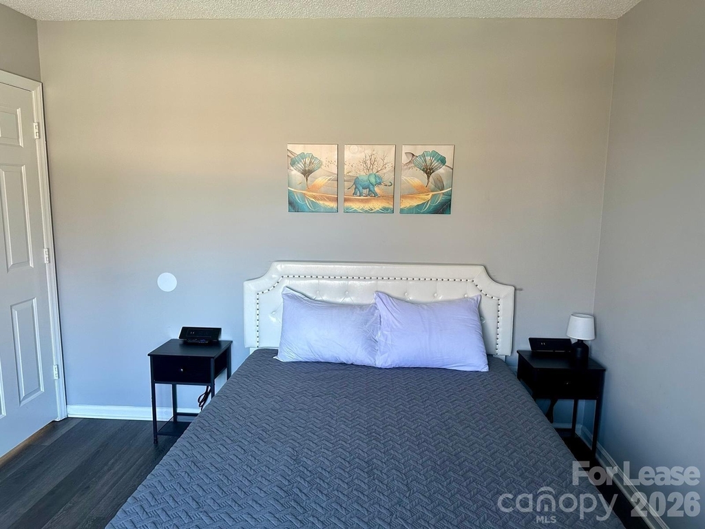 9501 Pondside Lane - Photo 14