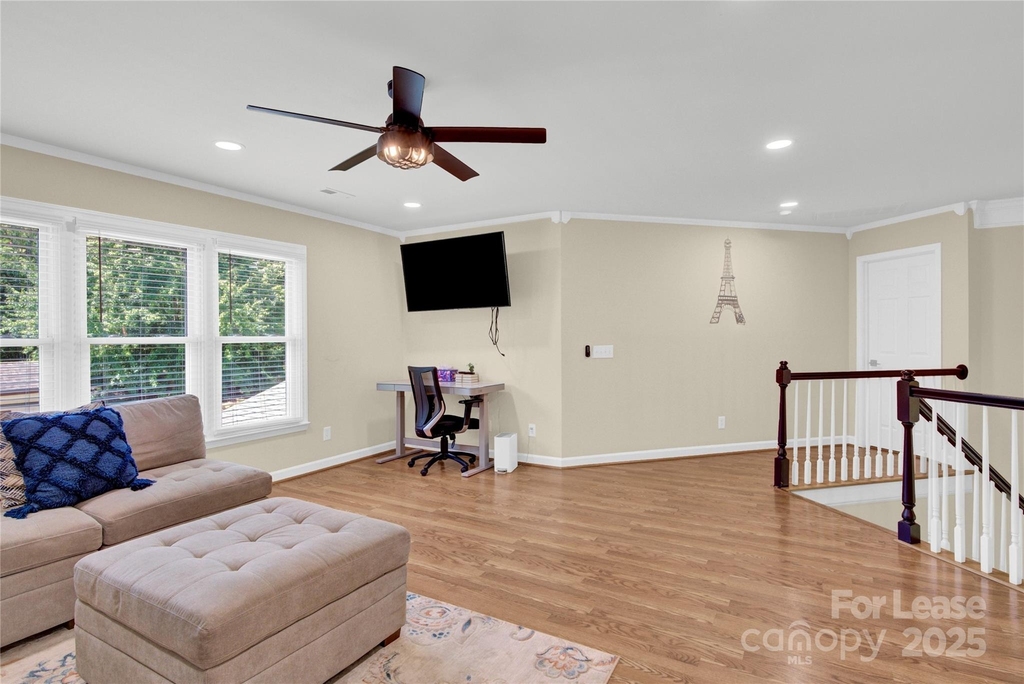 8534 Headford Road - Photo 25
