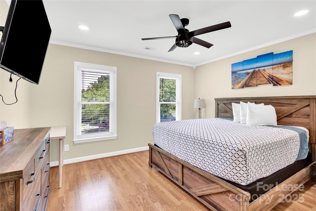 8534 Headford Road - Photo 29