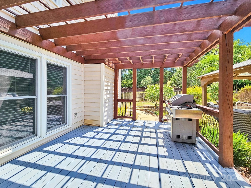 8534 Headford Road - Photo 9