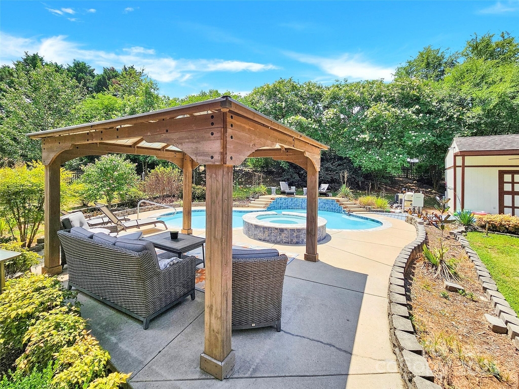 8534 Headford Road - Photo 10