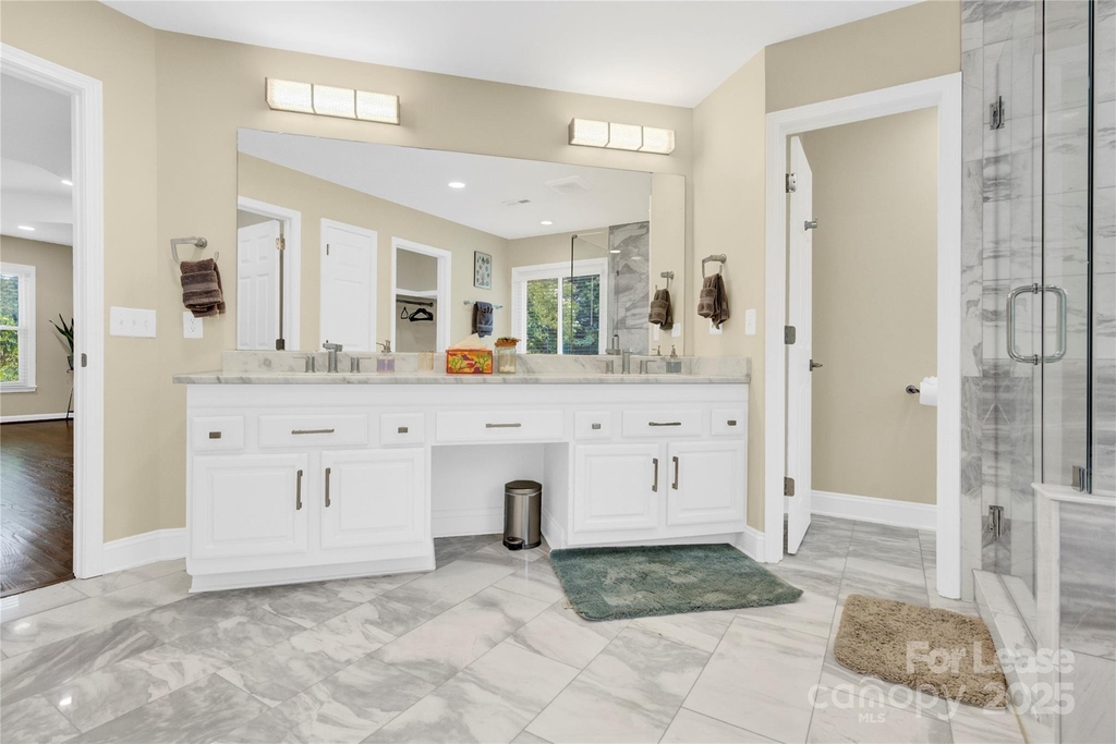 8534 Headford Road - Photo 17