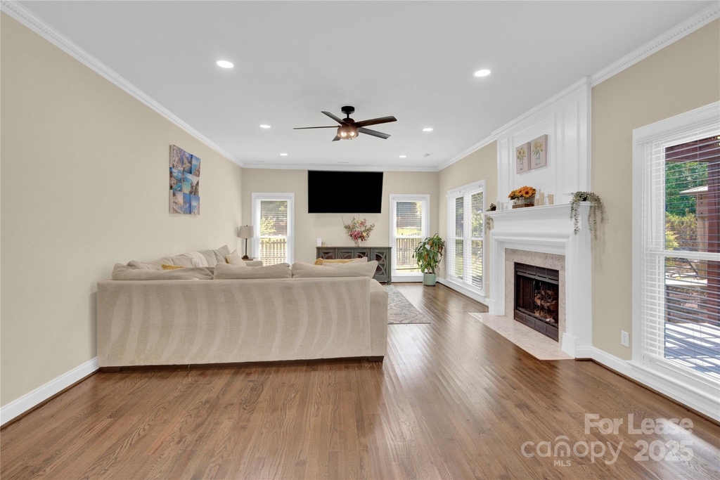 8534 Headford Road - Photo 36