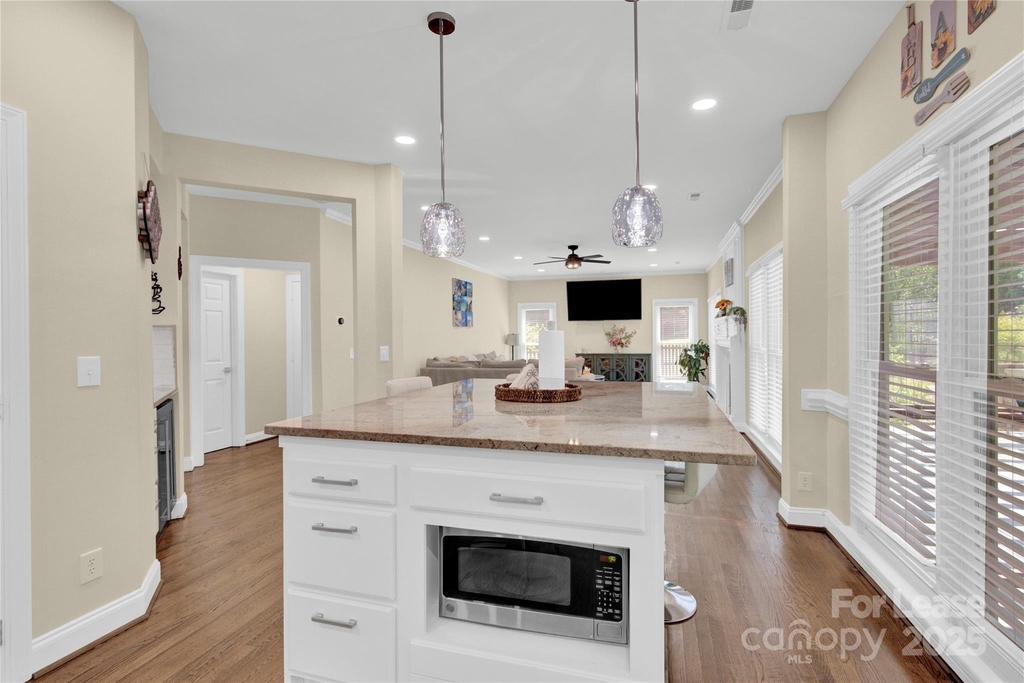 8534 Headford Road - Photo 40
