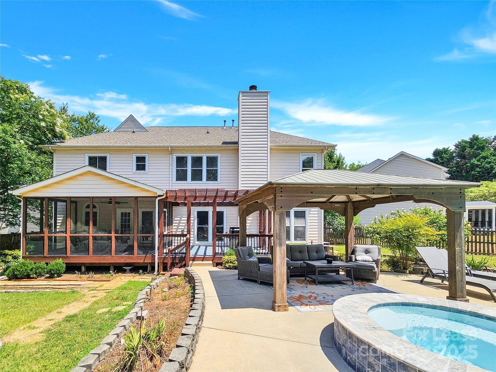 8534 Headford Road - Photo 4