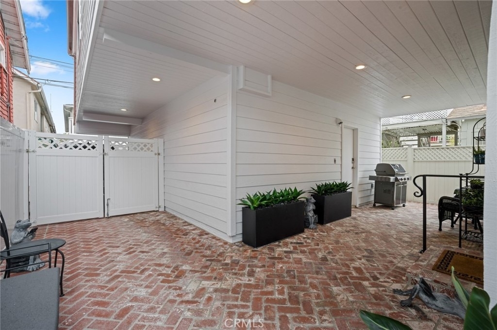 117 Marine Avenue - Photo 28
