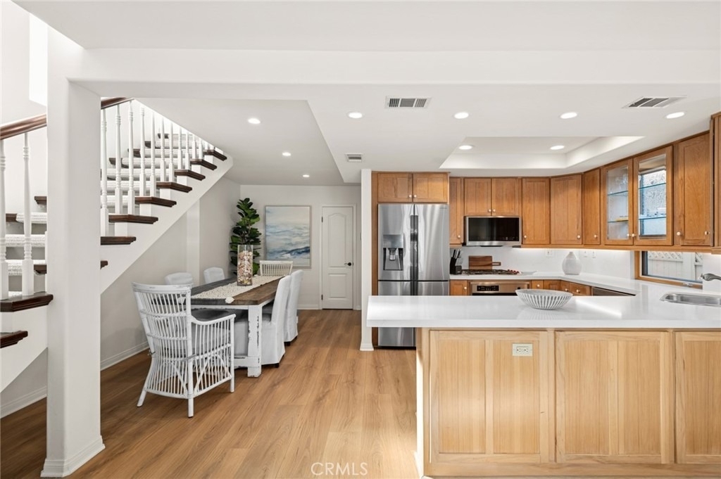 117 Marine Avenue - Photo 6