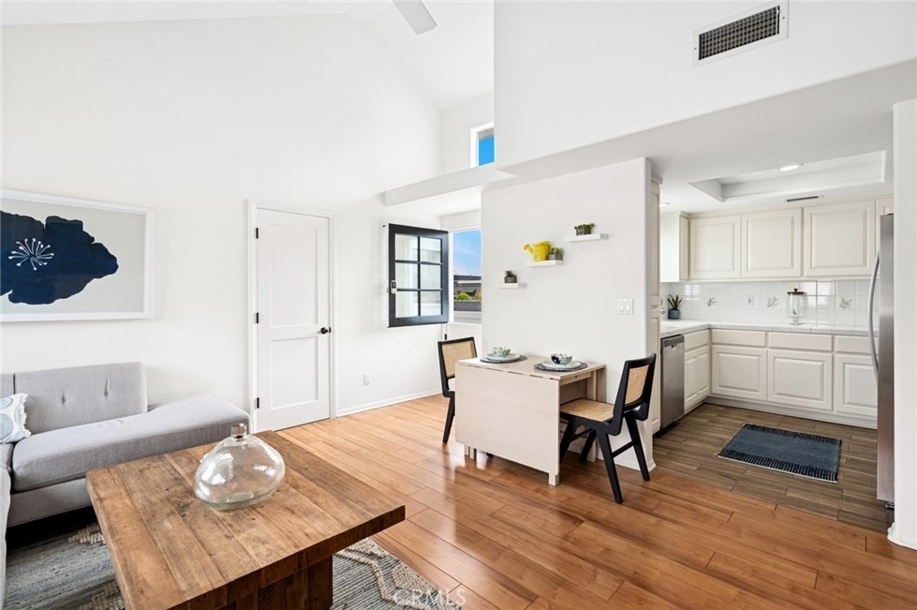 117 Marine Avenue - Photo 22