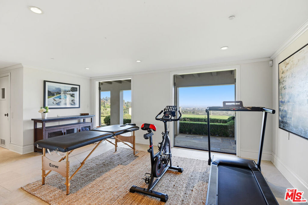 980 Stradella Road - Photo 17