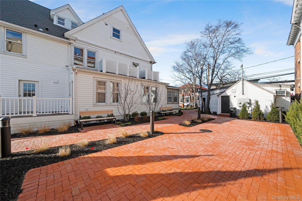 584 Main Street - Photo 6