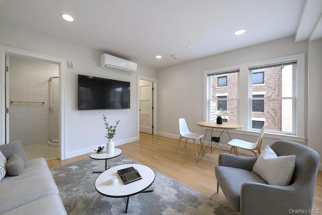 584 Main Street - Photo 12