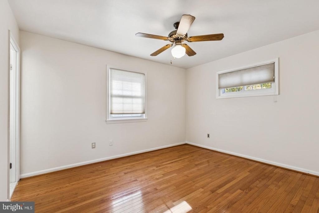 7714 Arlen Street - Photo 3