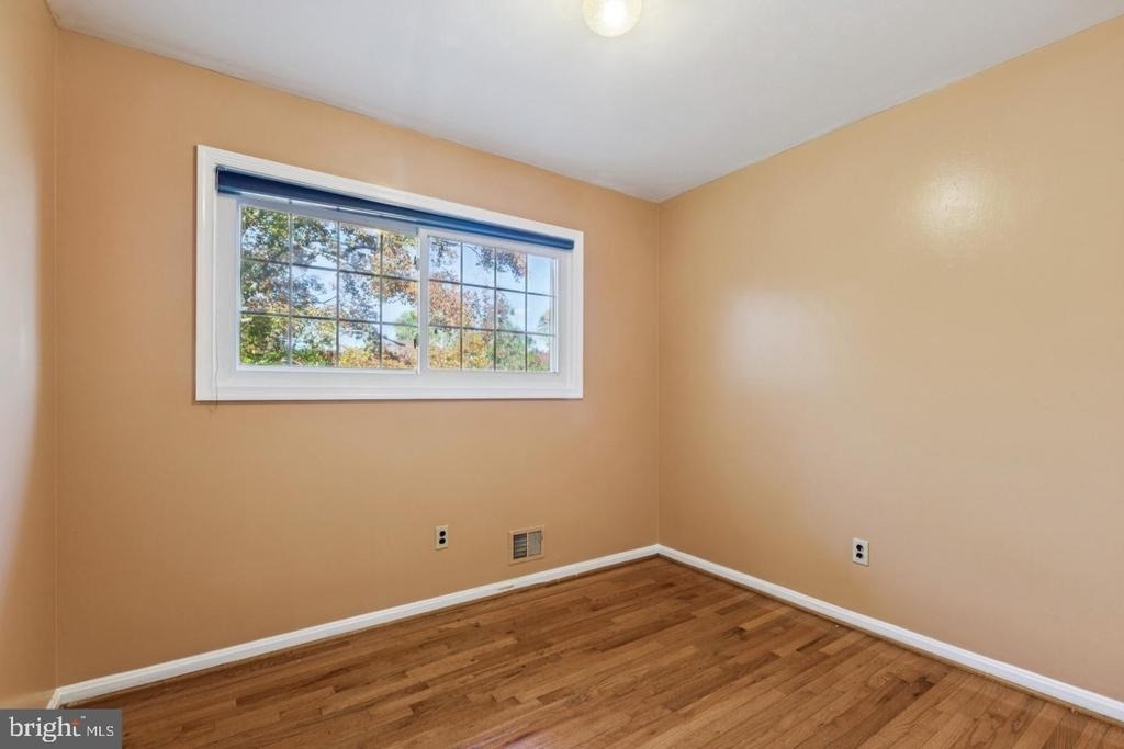 7714 Arlen Street - Photo 9