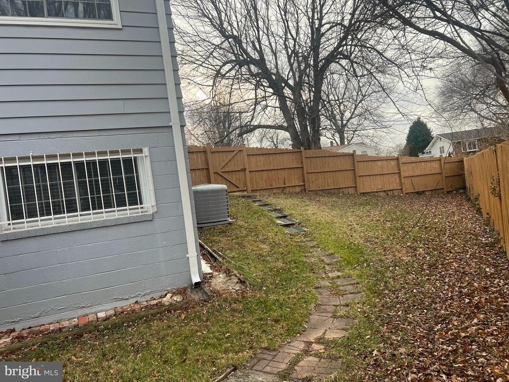 7714 Arlen Street - Photo 19