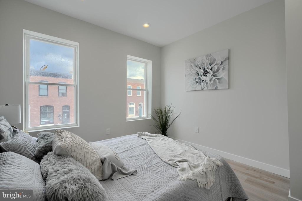 602 S Streeper Street - Photo 10