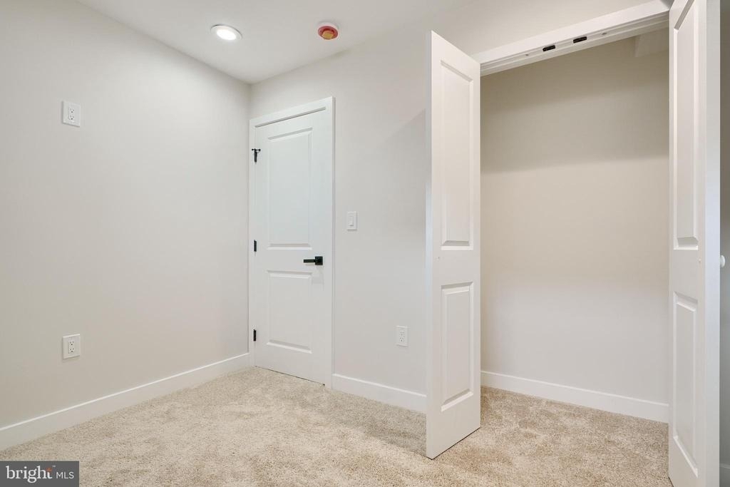 602 S Streeper Street - Photo 24