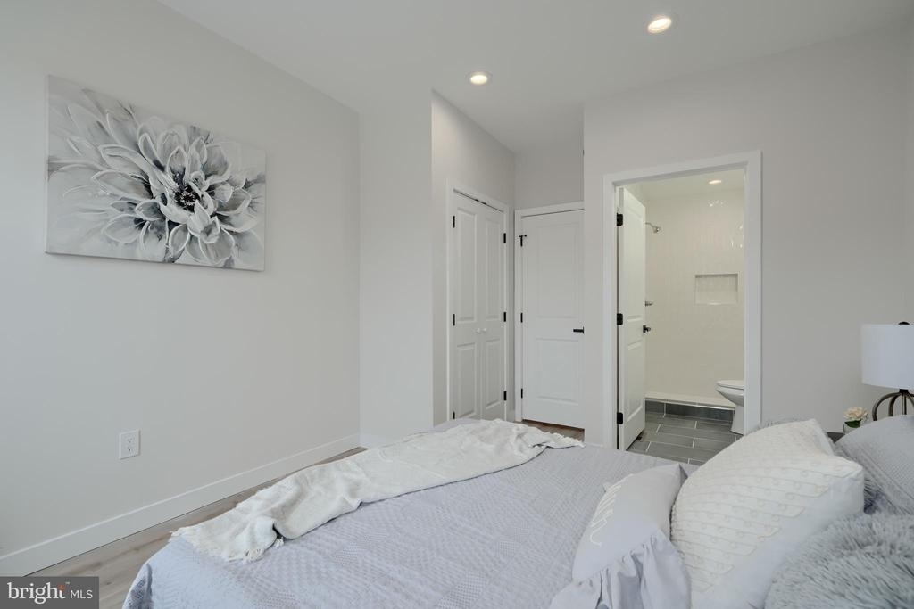 602 S Streeper Street - Photo 11