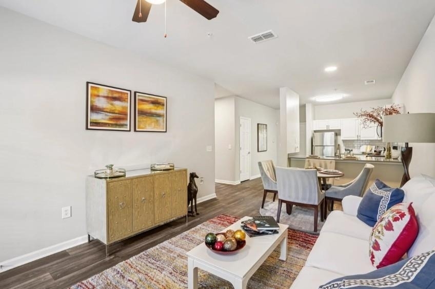 405 Phillip Boulevard - Photo 12