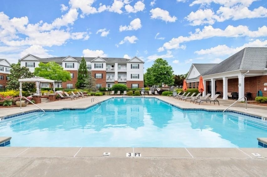 405 Phillip Boulevard - Photo 52
