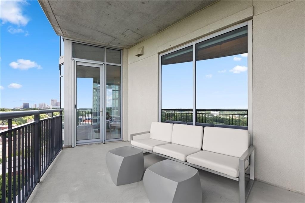222 12th Street Ne - Photo 16