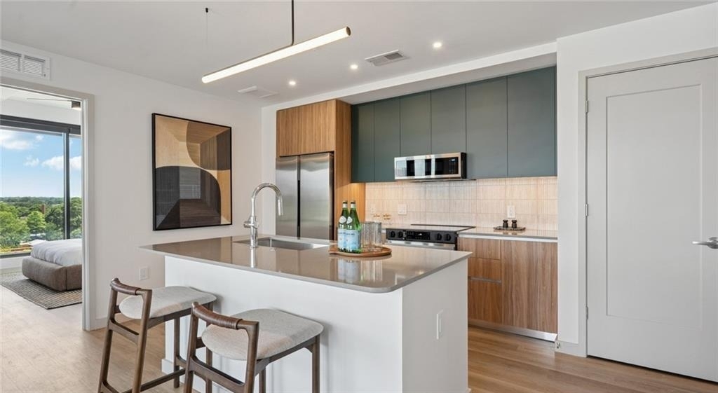 660 11th Street Nw - Photo 1
