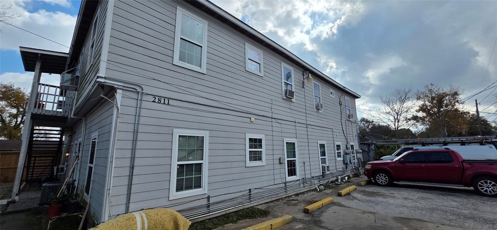 2811 Iola Street - Photo 1