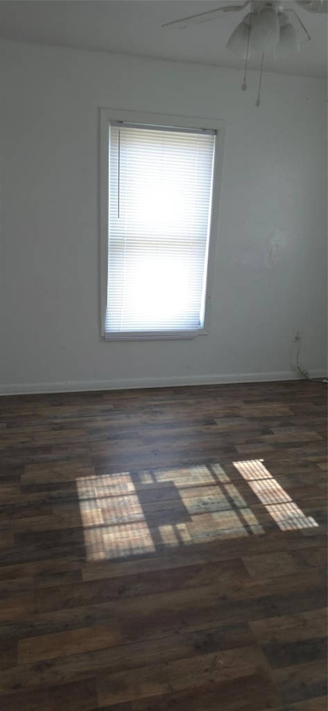 2811 Iola Street - Photo 4
