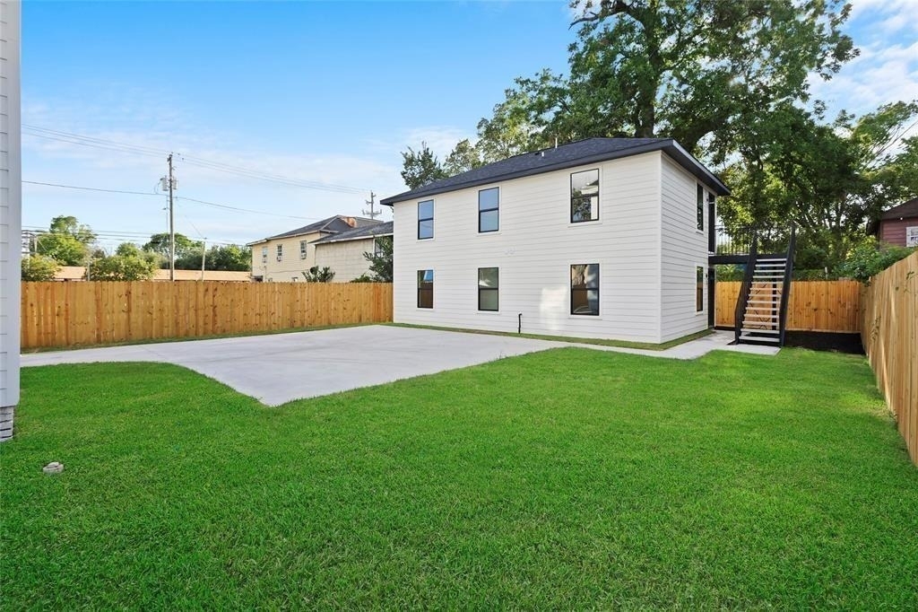 310 Delmar Street - Photo 2