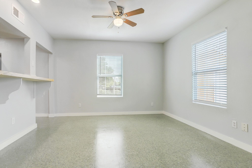 3345 Reeves Street - Photo 3
