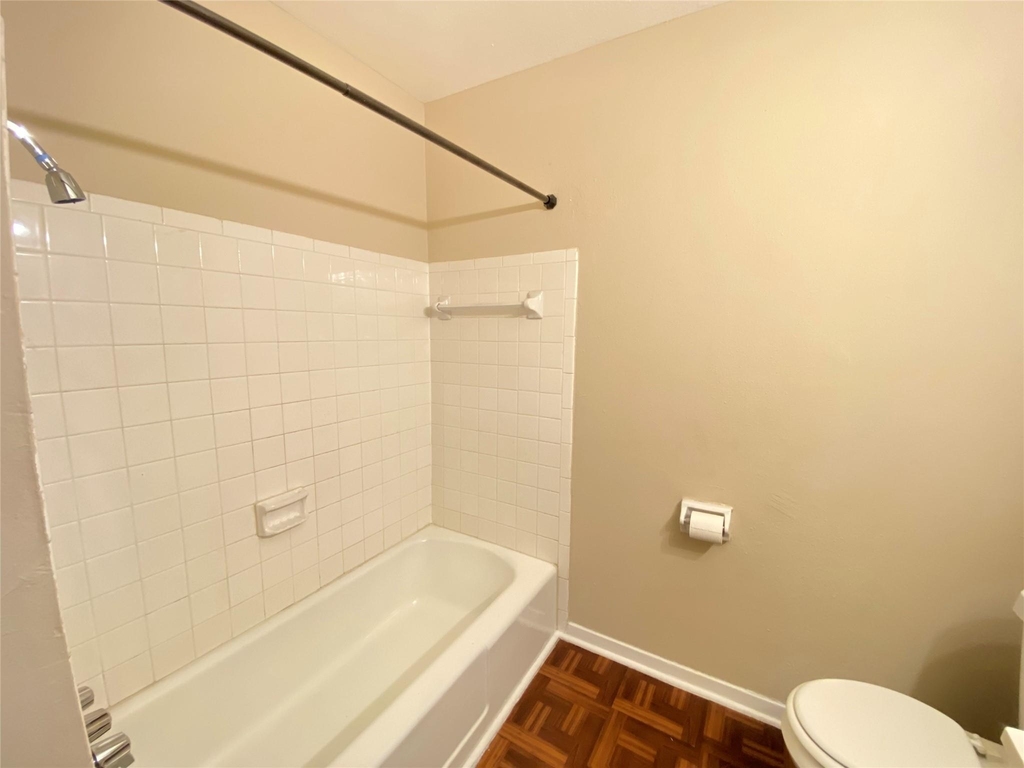 3024 Elgin Street - Photo 6
