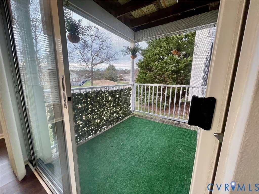 9397 London Tower Court - Photo 4