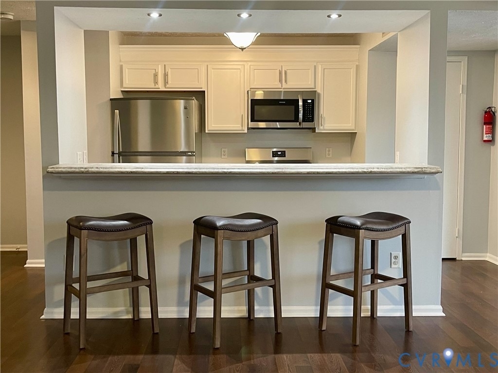 9397 London Tower Court - Photo 2