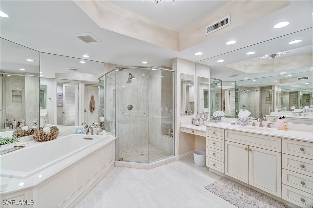 8787 Bay Colony Drive - Photo 29