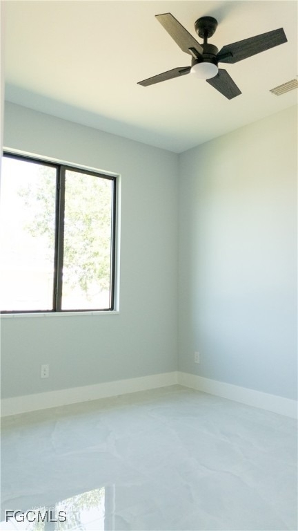 2404/2406 Crawford Avenue N - Photo 8