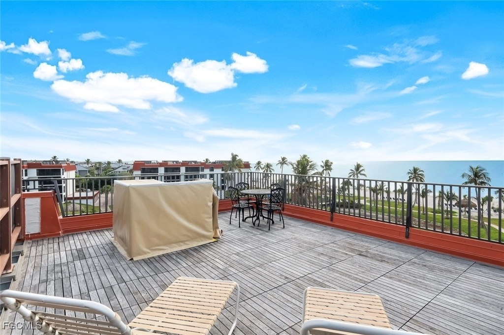 2445 W Gulf Drive - Photo 33