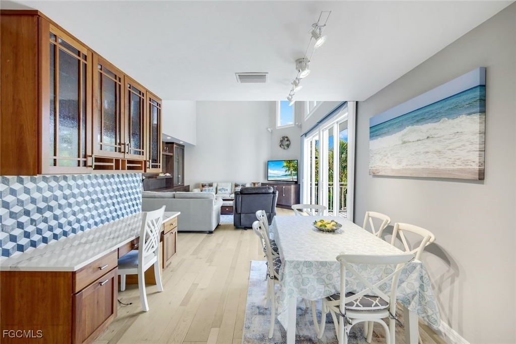 1111 Schooner Place - Photo 11