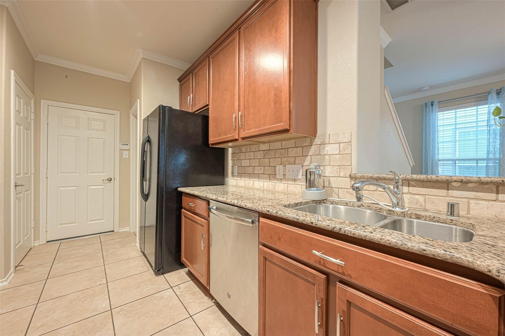 24630 Folkstone Circle - Photo 15