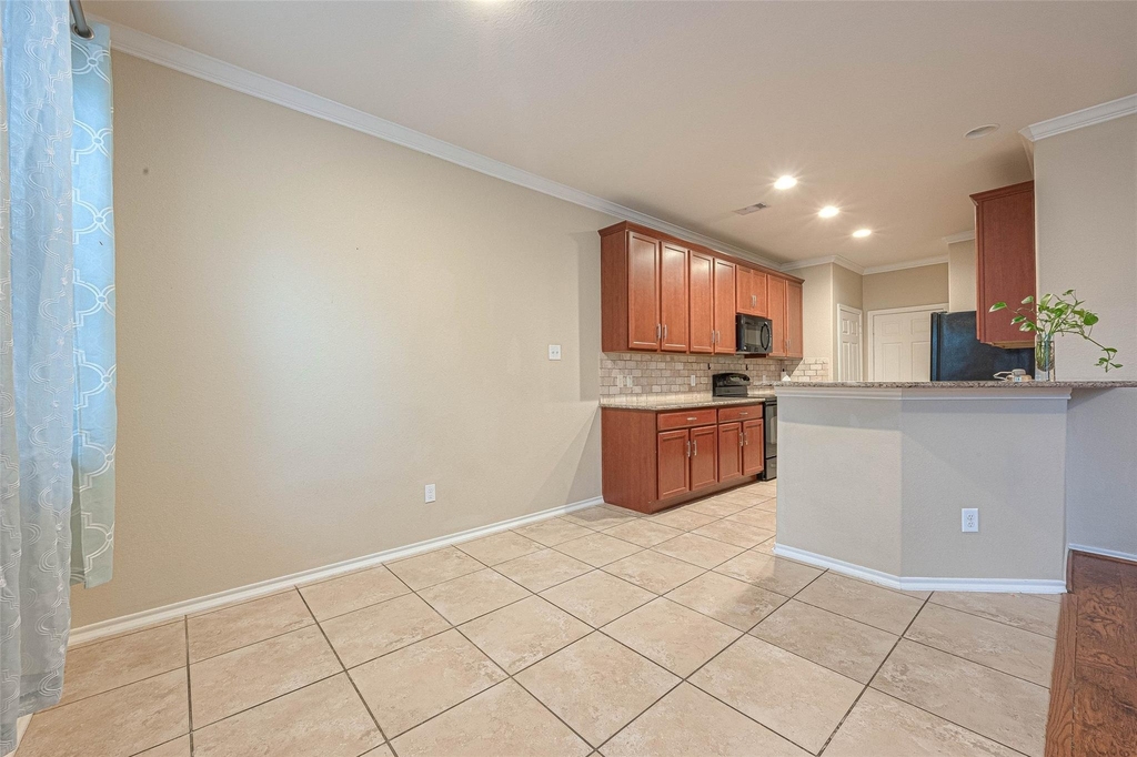 24630 Folkstone Circle - Photo 11