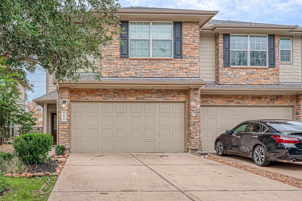 24630 Folkstone Circle - Photo 3