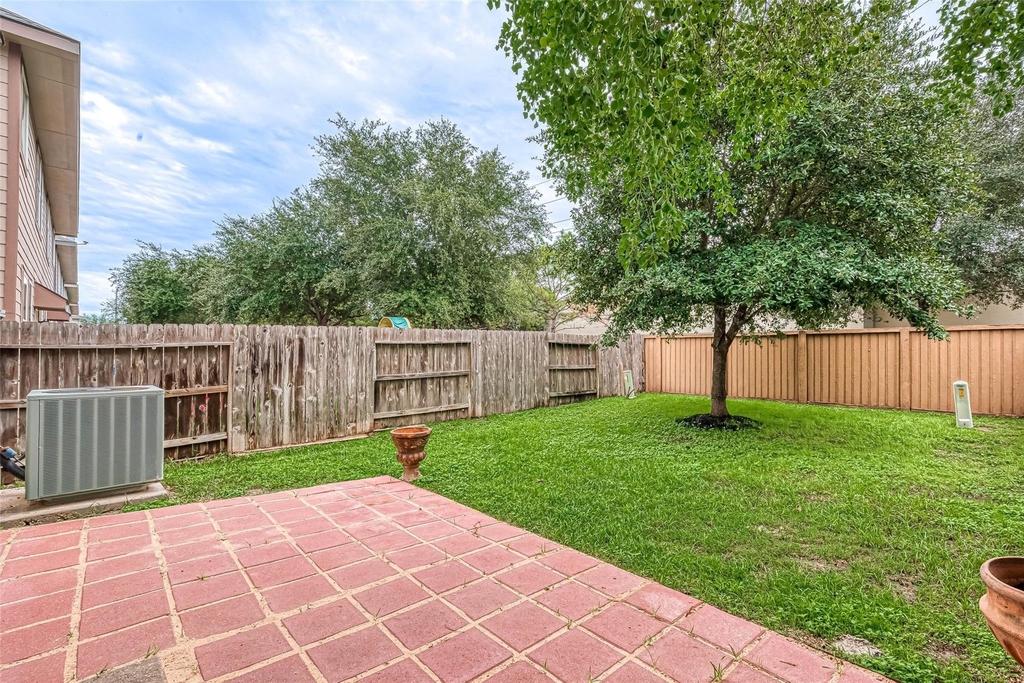24630 Folkstone Circle - Photo 32