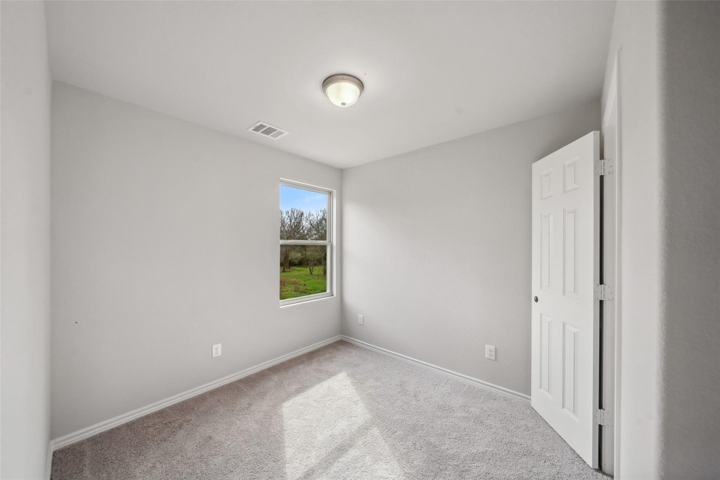 515 16th Street - Photo 17
