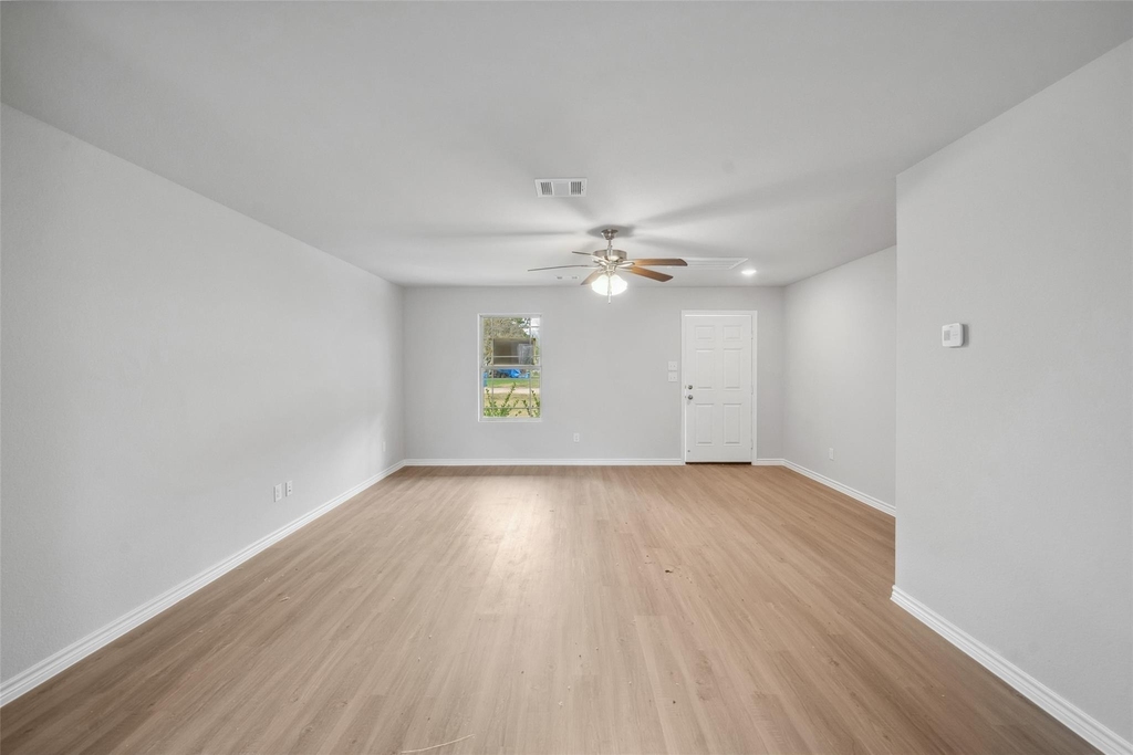 515 16th Street - Photo 3