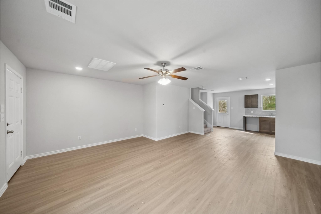 515 16th Street - Photo 6