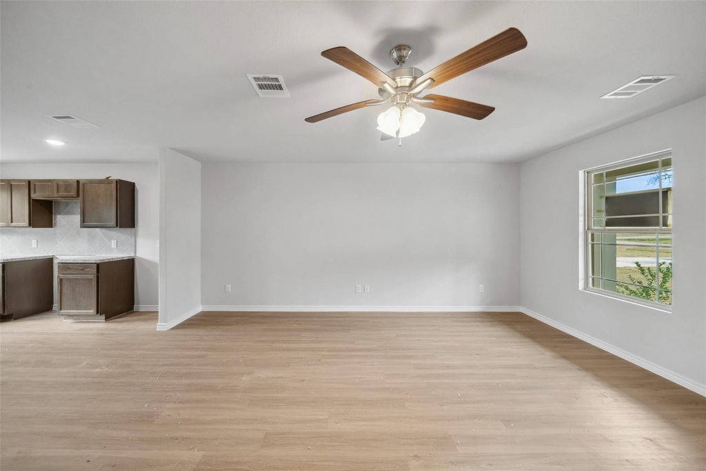 515 16th Street - Photo 9