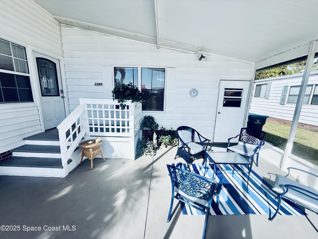 2399 Coconut Palm Drive Ne - Photo 1