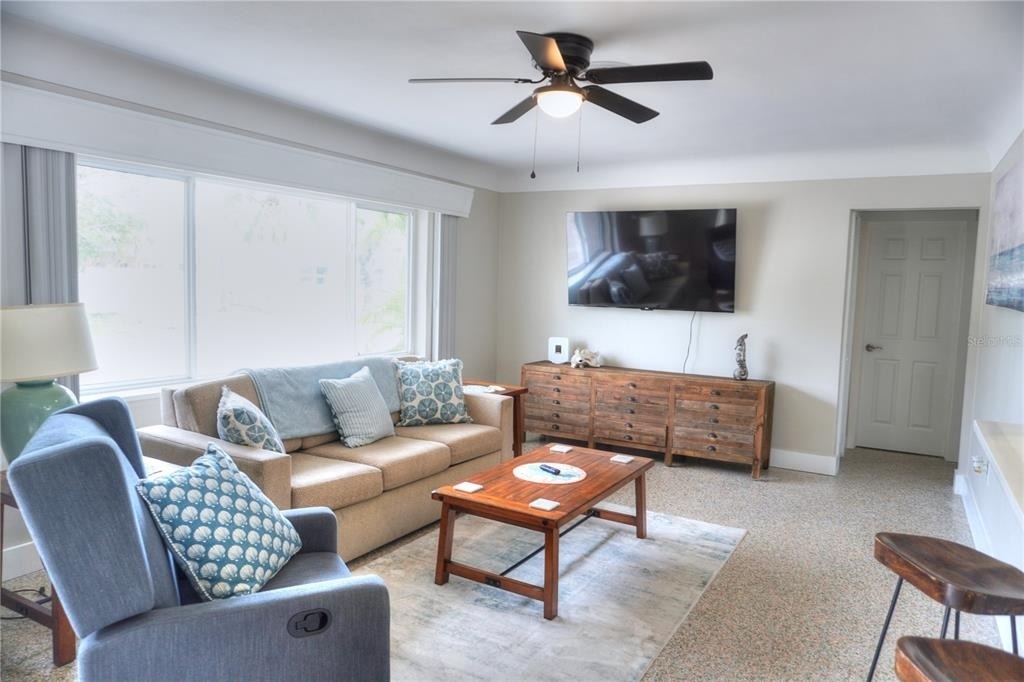 104 163rd Avenue - Photo 7