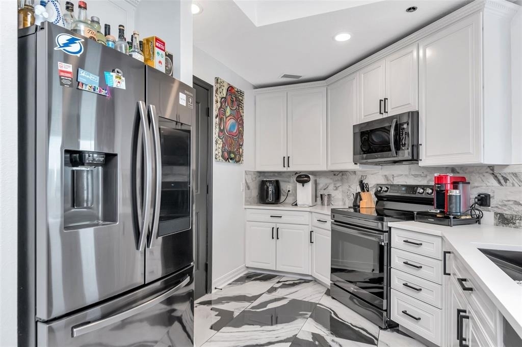 1209 E Cumberland Avenue - Photo 59